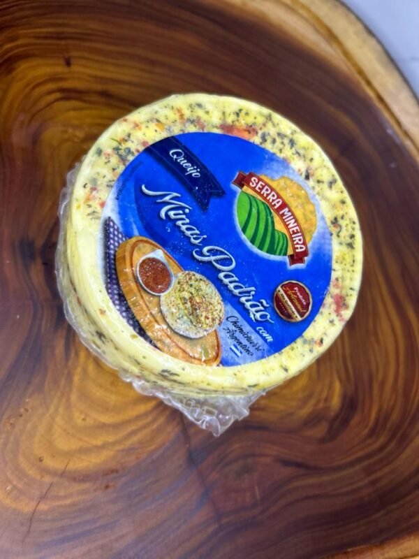 Queijo Minas Padrão ( serra mineira ) Temperado