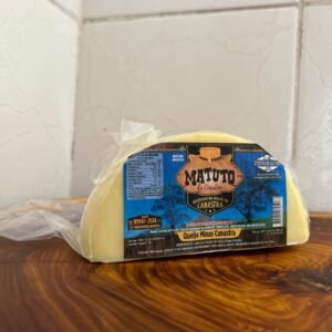Queijo Minas Produzido na Região da Canastra ( Matuto )